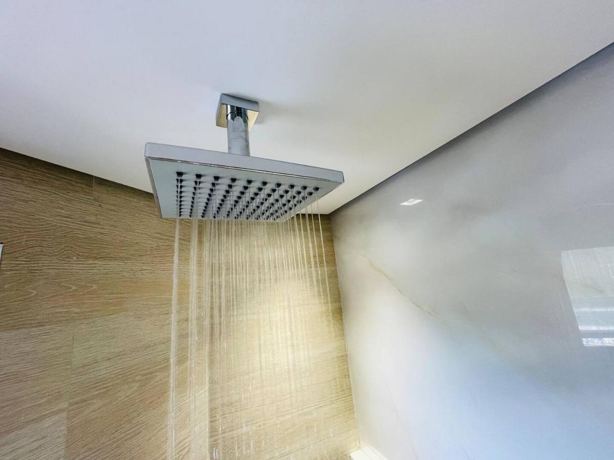 Flat Luxuoso Alto Padrao Frente Mar Com 2 Suites No Iate Plaza Fortaleza  Eksteriør bilde