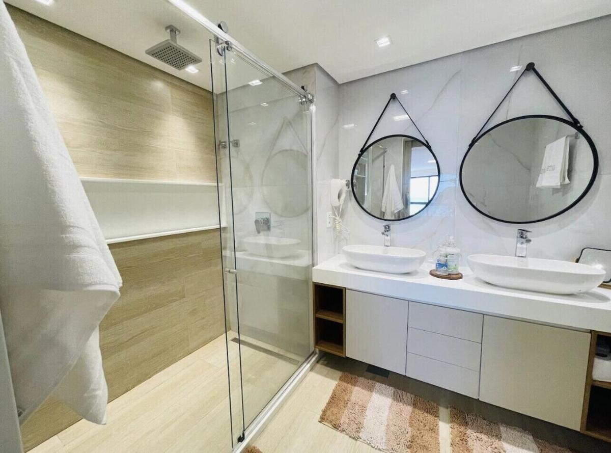 Flat Luxuoso Alto Padrao Frente Mar Com 2 Suites No Iate Plaza Fortaleza  Eksteriør bilde